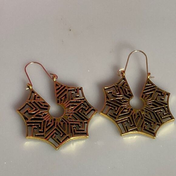 Hoop Earrings metal, gold tone - Picture 1 of 4